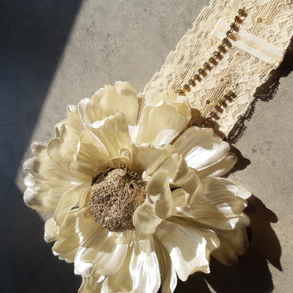 Gorgeous Lace Headband with Flower - Picture 3 of 4